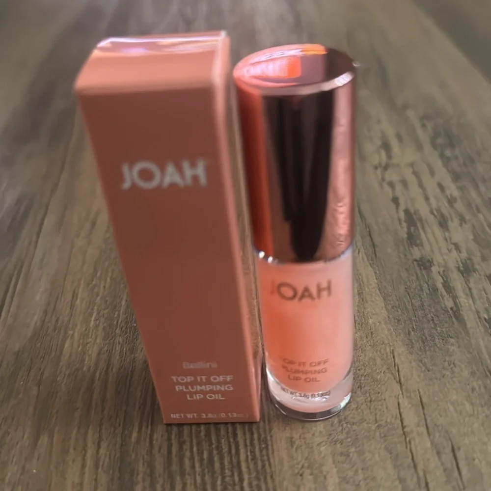 JOAH  Tinting  Lip Oil Shade Bellini